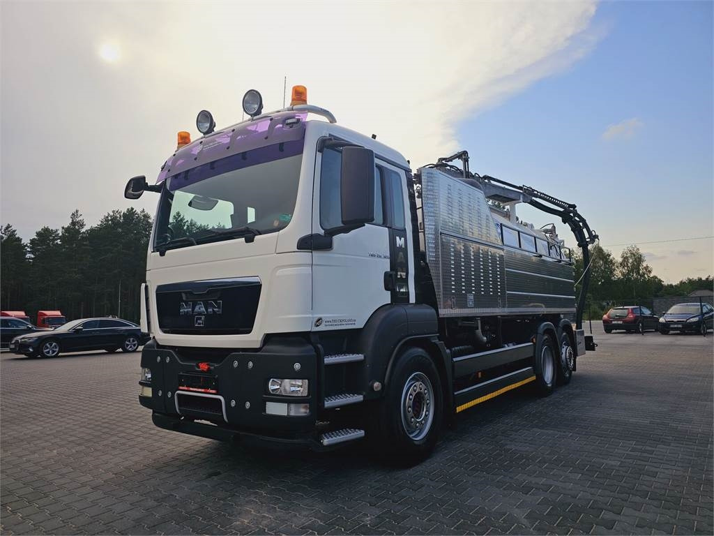 MAN JUROP VJC9 / 5 2010 WUKO for collecting liquid was - Caminhão limpa fossa: foto 3 MAN JUROP VJC9 / 5 2010 WUKO for collecting liquid was - Caminhão limpa fossa: foto 3