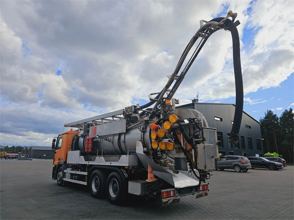 Mercedes-Benz WUKO KROLL COMBI FOR SEWER CLEANING - Caminhão limpa fossa: foto 5 Mercedes-Benz WUKO KROLL COMBI FOR SEWER CLEANING - Caminhão limpa fossa: foto 5