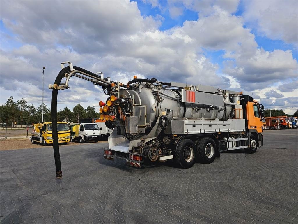 Mercedes-Benz WUKO KROLL COMBI FOR SEWER CLEANING - Caminhão limpa fossa: foto 3 Mercedes-Benz WUKO KROLL COMBI FOR SEWER CLEANING - Caminhão limpa fossa: foto 3