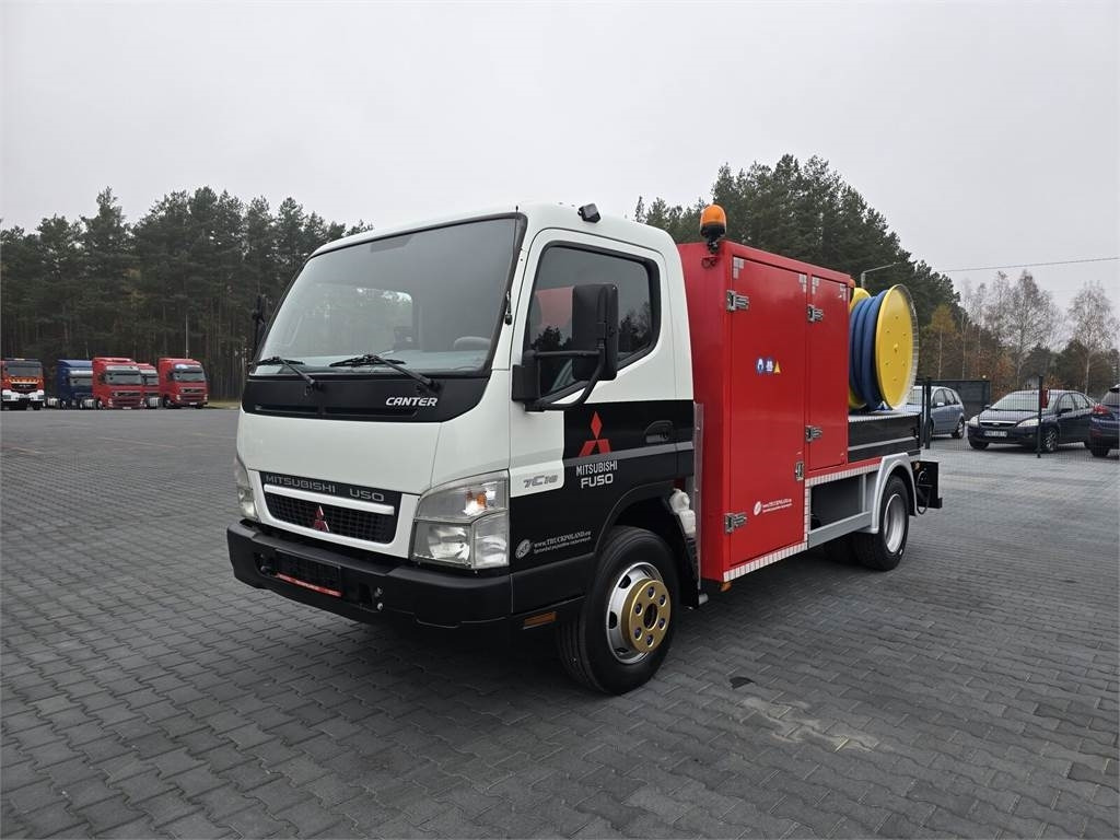 Mitsubishi RIONED COMBI WUKO FOR CLEANING SEWAGE  - Caminhão limpa fossa: foto 3 Mitsubishi RIONED COMBI WUKO FOR CLEANING SEWAGE  - Caminhão limpa fossa: foto 3