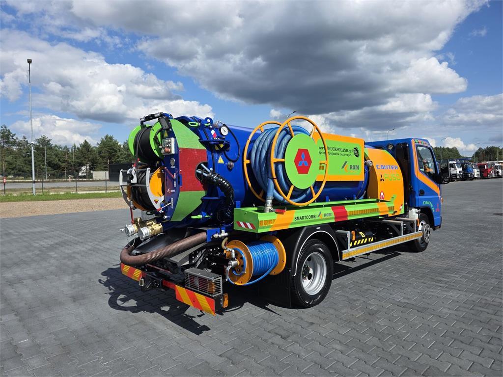 Mitsubishi ROM KOKS SMART COMBI WUKO HOT WATER FOR CLEANING S - Caminhão limpa fossa: foto 1 Mitsubishi ROM KOKS SMART COMBI WUKO HOT WATER FOR CLEANING S - Caminhão limpa fossa: foto 1