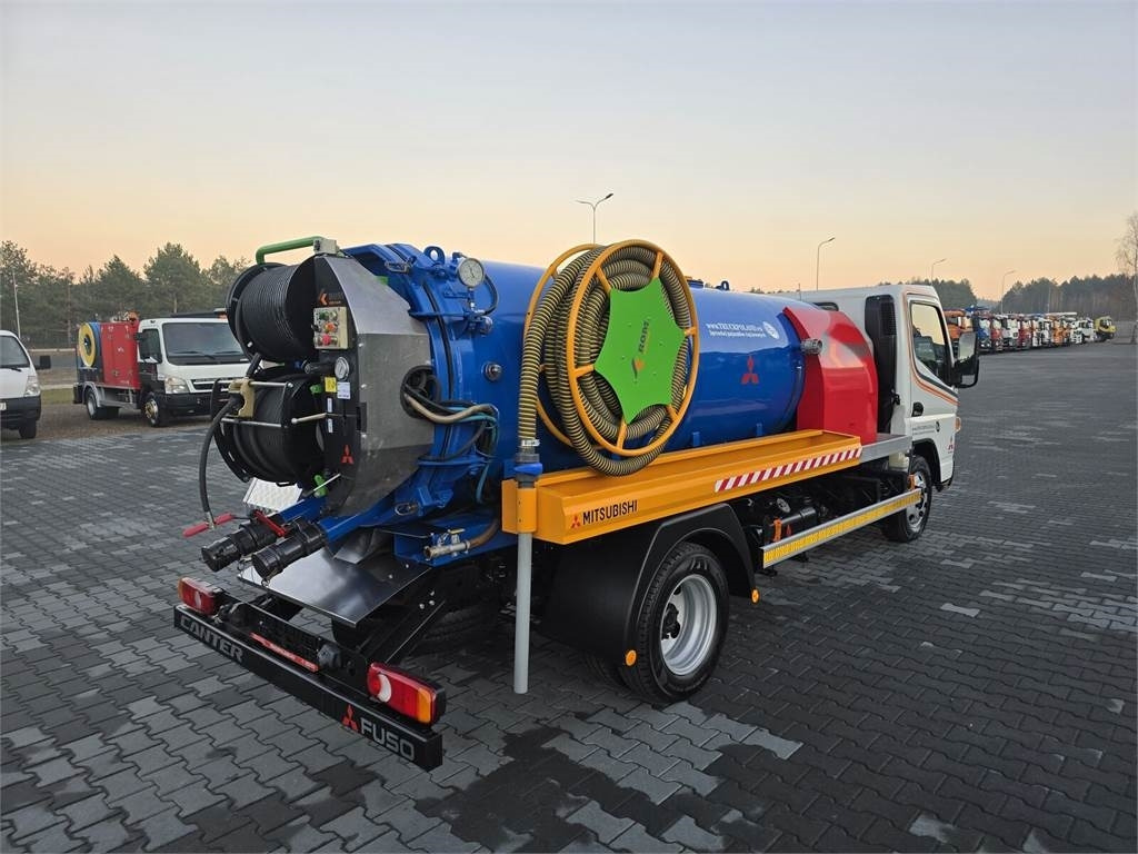 Mitsubishi ROM SMART COMBI WUKO HOT WATER FOR CLEANING SEWAGE - Caminhão limpa fossa: foto 1 Mitsubishi ROM SMART COMBI WUKO HOT WATER FOR CLEANING SEWAGE - Caminhão limpa fossa: foto 1