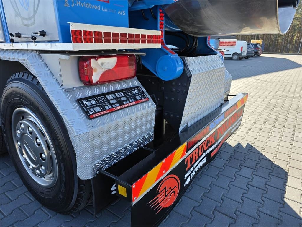 Caminhão limpa fossa Scania Larsen FlexVac 311 Vacuum suction loader: foto 17