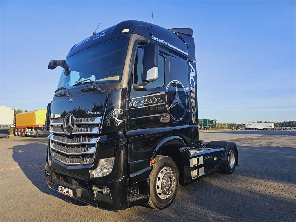 Mercedes-Benz ACTROS 1843 - Tractor: foto 1 Mercedes-Benz ACTROS 1843 - Tractor: foto 1
