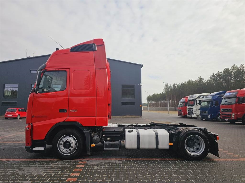 Volvo FH13 XXL EURO 5 2011 + KRONE MEGA RAISE - Tractor: foto 5 Volvo FH13 XXL EURO 5 2011 + KRONE MEGA RAISE - Tractor: foto 5