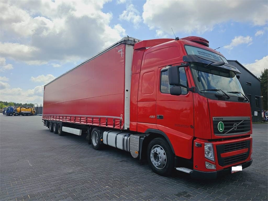 Volvo FH13 XXL EURO 5 2011 + KRONE MEGA RAISE - Tractor: foto 2 Volvo FH13 XXL EURO 5 2011 + KRONE MEGA RAISE - Tractor: foto 2