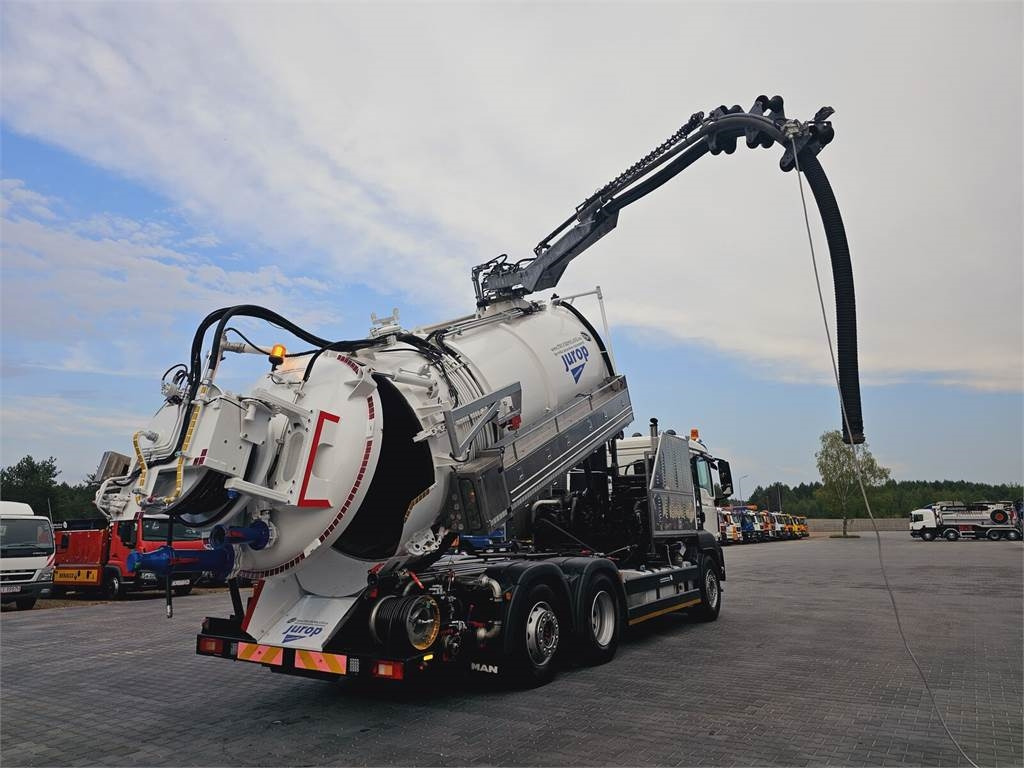 MAN JUROP VJC9 / 5 2010 WUKO for collecting liquid was - Veículo municipal/ Especial: foto 1 MAN JUROP VJC9 / 5 2010 WUKO for collecting liquid was - Veículo municipal/ Especial: foto 1