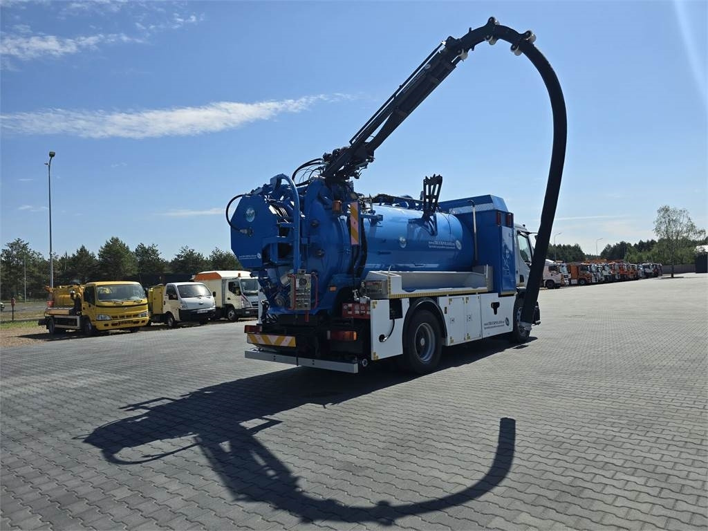 Renault 4x2 WUKO RIVARD for collecting liquid waste - Veículo municipal/ Especial: foto 4 Renault 4x2 WUKO RIVARD for collecting liquid waste - Veículo municipal/ Especial: foto 4