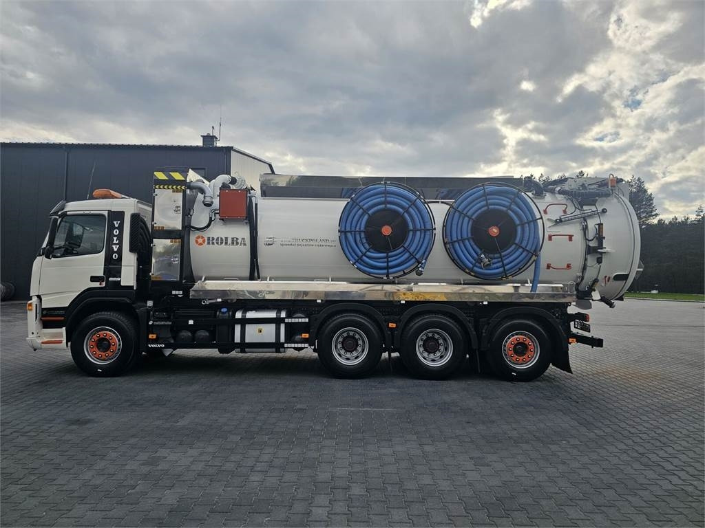 Volvo WUKO ADR ROLBA FOR CLEANING CHANNELS COMBI - Caminhão limpa fossa: foto 5 Volvo WUKO ADR ROLBA FOR CLEANING CHANNELS COMBI - Caminhão limpa fossa: foto 5