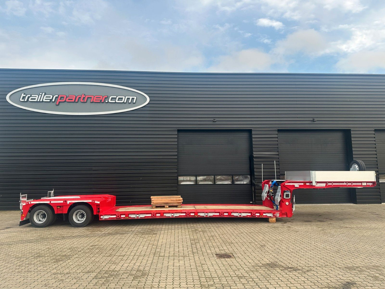 Faymonville MAX510 2 cahs tiefbett / ausziehbar - Semi-reboque baixa: foto 1 Faymonville MAX510 2 cahs tiefbett / ausziehbar - Semi-reboque baixa: foto 1