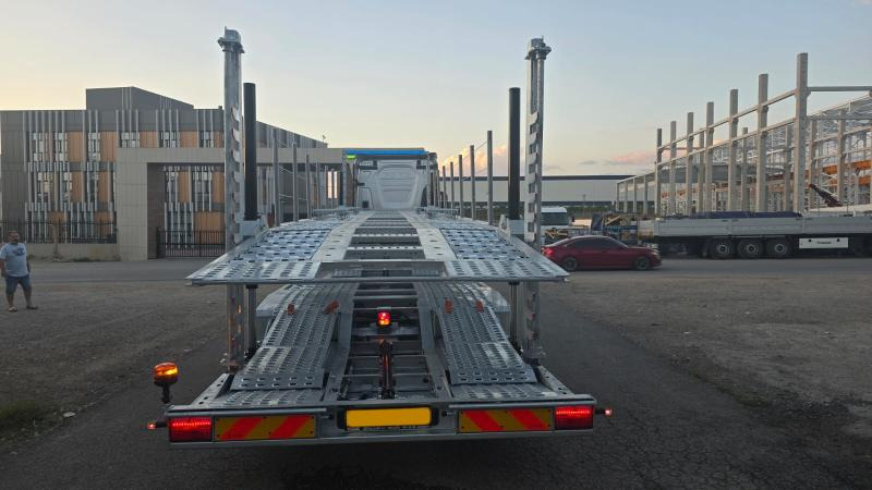 Eroglu Porte Voiture L200A - Semi-reboque transporte de veículos: foto 3 Eroglu Porte Voiture L200A - Semi-reboque transporte de veículos: foto 3