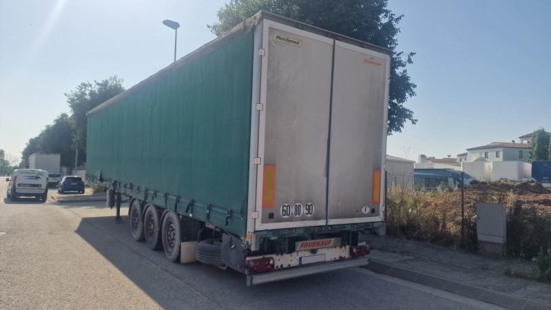 Fruehauf TX 34 CS - Semi-reboque de lona: foto 2 Fruehauf TX 34 CS - Semi-reboque de lona: foto 2