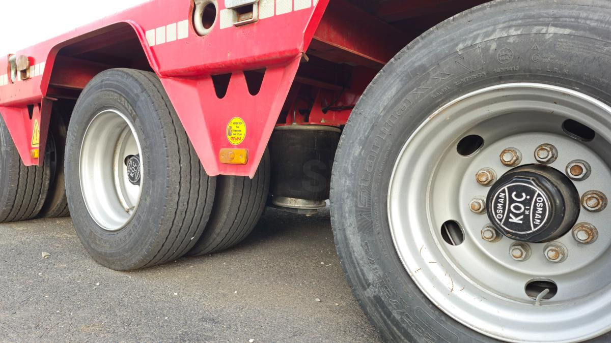 GVN Trailers GVN429 - Semi-reboque baixa: foto 4 GVN Trailers GVN429 - Semi-reboque baixa: foto 4