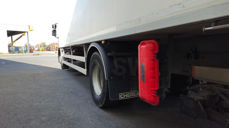 Renault Midlum 270 DXI - Camião frigorífico: foto 5 Renault Midlum 270 DXI - Camião frigorífico: foto 5