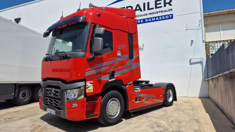 Renault T-Series 480 (Location / Rent) - Tractor: foto 1 Renault T-Series 480 (Location / Rent) - Tractor: foto 1
