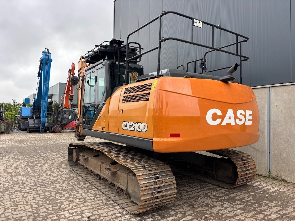 Case CX 210 D - Escavadora de rastos: foto 3 Case CX 210 D - Escavadora de rastos: foto 3