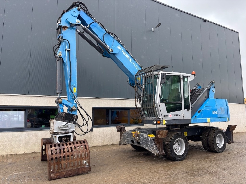 Fuchs MHL 320 D - Manipulador de material: foto 3 Fuchs MHL 320 D - Manipulador de material: foto 3