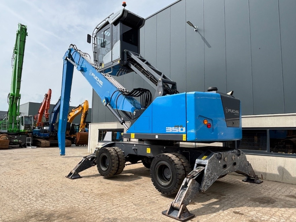 Fuchs MHL 350 F - Manipulador de material: foto 3 Fuchs MHL 350 F - Manipulador de material: foto 3