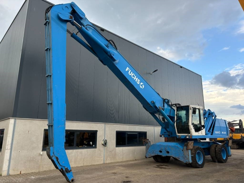 Fuchs MHL360 -- MHL 360 -- good order - Manipulador de material: foto 3 Fuchs MHL360 -- MHL 360 -- good order - Manipulador de material: foto 3