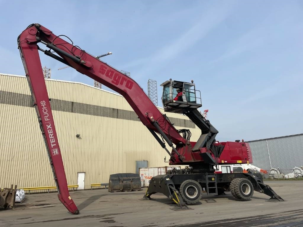 Fuchs MHL385 - MHL390 - MHL 385 - MHL 390 - Manipulador de material: foto 5 Fuchs MHL385 - MHL390 - MHL 385 - MHL 390 - Manipulador de material: foto 5