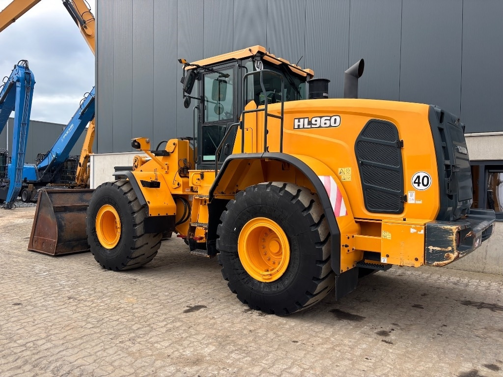 Hyundai HL 960 - 955  - Pá carregadora de rodas: foto 4 Hyundai HL 960 - 955  - Pá carregadora de rodas: foto 4