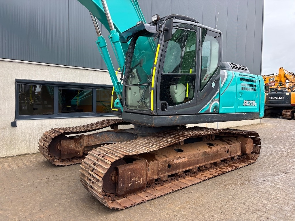 Escavadora de rastos Kobelco SK 210 LC-10: foto 11 Escavadora de rastos Kobelco SK 210 LC-10: foto 11