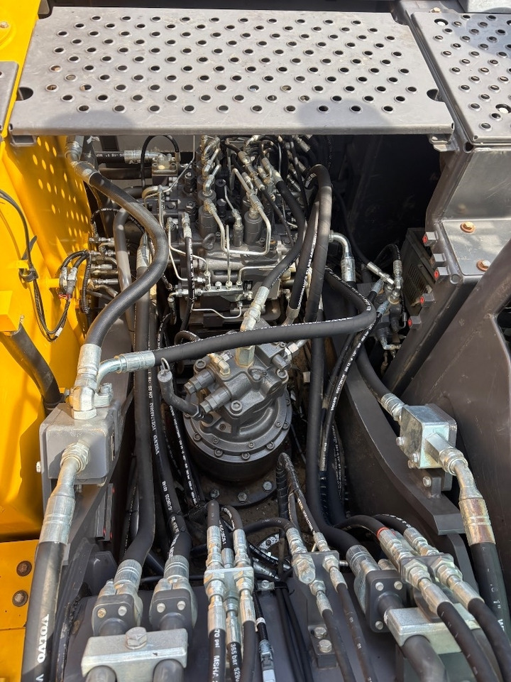 Escavadora de rastos Volvo EC 220 E L - EC220: foto 33 Escavadora de rastos Volvo EC 220 E L - EC220: foto 33