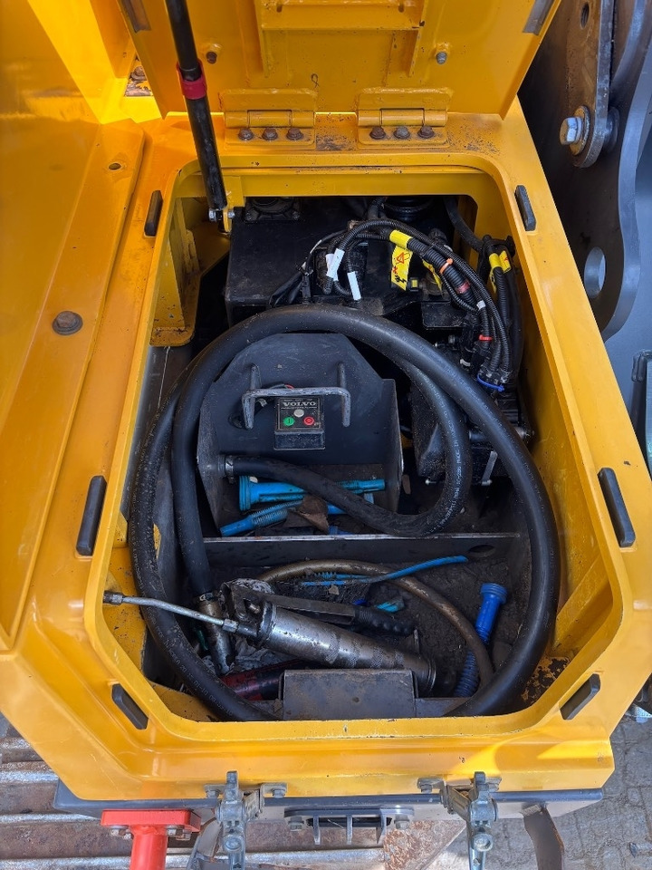 Escavadora de rastos Volvo EC 220 E L - EC220: foto 31 Escavadora de rastos Volvo EC 220 E L - EC220: foto 31