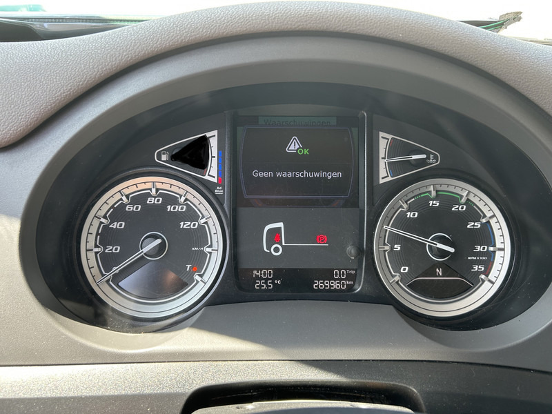 DAF CF 260 FA / Carrier Koeler - 30 gr / Chereau Frigobox / Laadklep 2000 kg - Camião frigorífico: foto 4 DAF CF 260 FA / Carrier Koeler - 30 gr / Chereau Frigobox / Laadklep 2000 kg - Camião frigorífico: foto 4