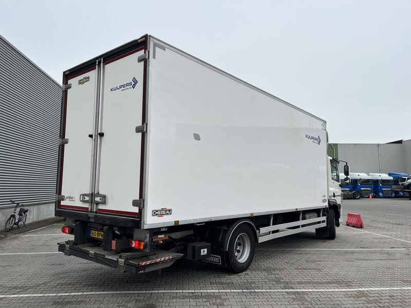 DAF CF 260 FA / Carrier Koeler - 30 gr / Chereau Frigobox / Laadklep 2000 kg - Camião frigorífico: foto 2 DAF CF 260 FA / Carrier Koeler - 30 gr / Chereau Frigobox / Laadklep 2000 kg - Camião frigorífico: foto 2