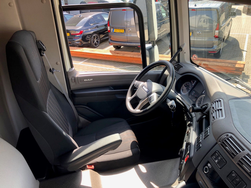 DAF CF 260 FA / Carrier Koeler / Chereau Frigo Box / Laadklep / APK TUV 09-25 - Camião frigorífico: foto 3 DAF CF 260 FA / Carrier Koeler / Chereau Frigo Box / Laadklep / APK TUV 09-25 - Camião frigorífico: foto 3
