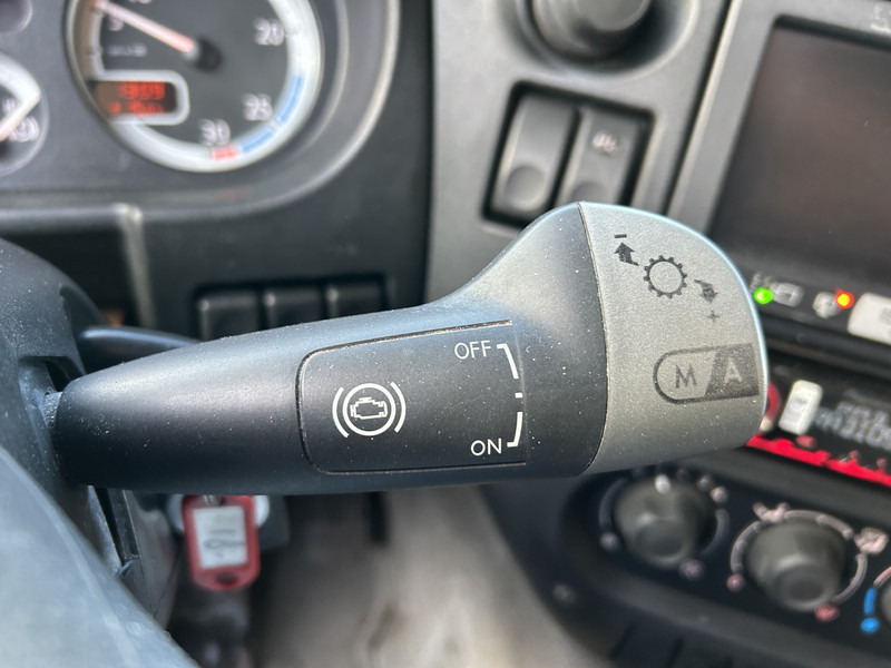 DAF CF 75 310 Euro 5 / Curtainside Box / Loadlift / Trailer Coupling - Camião de lona: foto 5 DAF CF 75 310 Euro 5 / Curtainside Box / Loadlift / Trailer Coupling - Camião de lona: foto 5