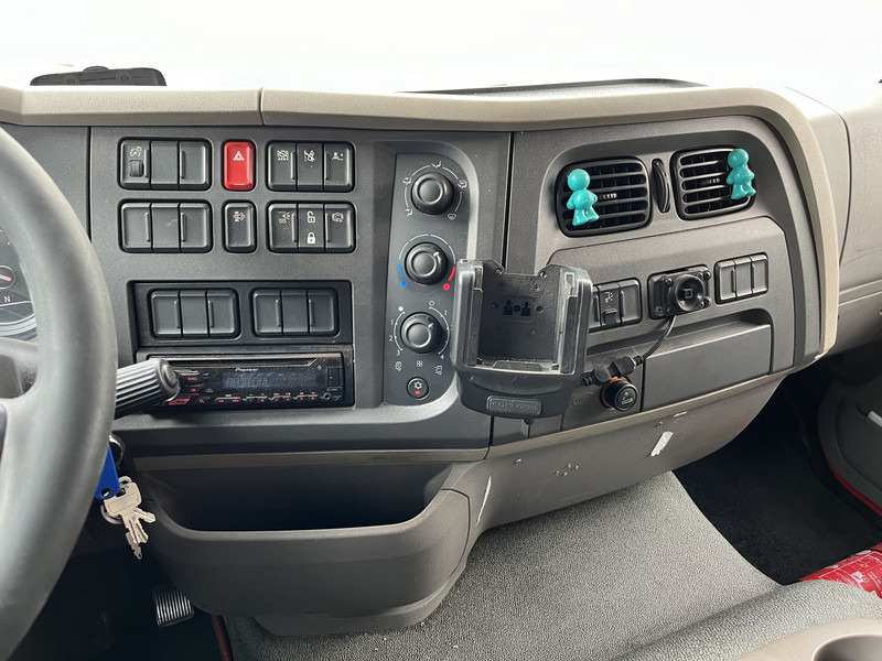 DAF LF 210 FA / 12 Ton / 353 dkm / Koffer / LBW 1500 kg / NL LKW - Camião furgão: foto 5 DAF LF 210 FA / 12 Ton / 353 dkm / Koffer / LBW 1500 kg / NL LKW - Camião furgão: foto 5