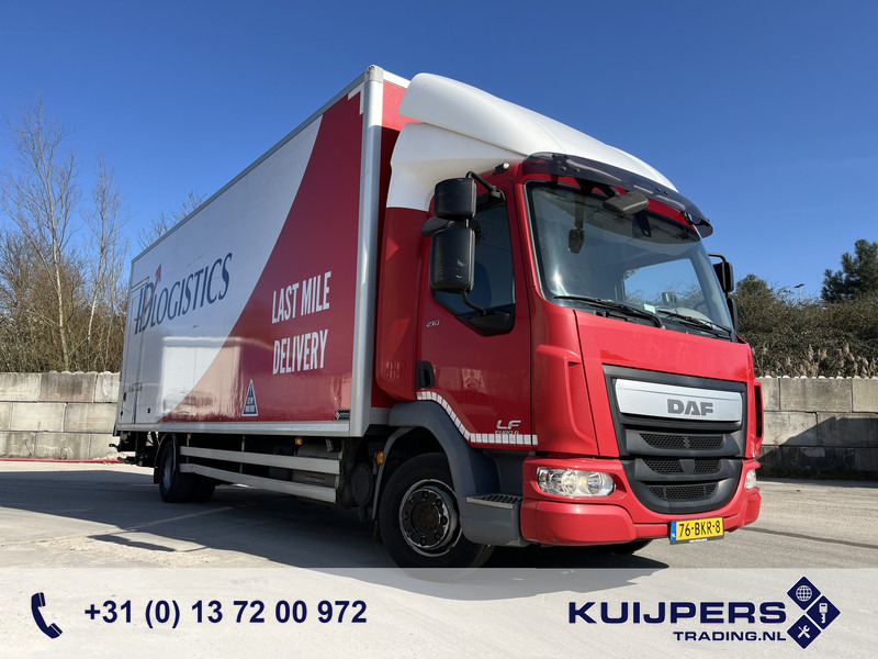 DAF LF 210 FA / 12 Ton / 354 dkm / Box / Laadklep / NL Truck - Camião furgão: foto 1 DAF LF 210 FA / 12 Ton / 354 dkm / Box / Laadklep / NL Truck - Camião furgão: foto 1