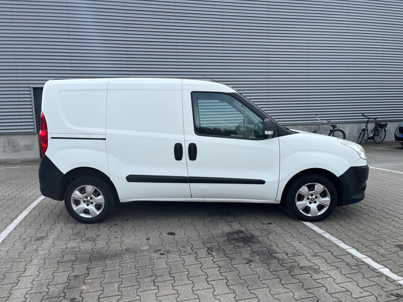 Fiat Dobló Cargo 1.3 MultiJet / NL Van - Furgão compacto: foto 2 Fiat Dobló Cargo 1.3 MultiJet / NL Van - Furgão compacto: foto 2