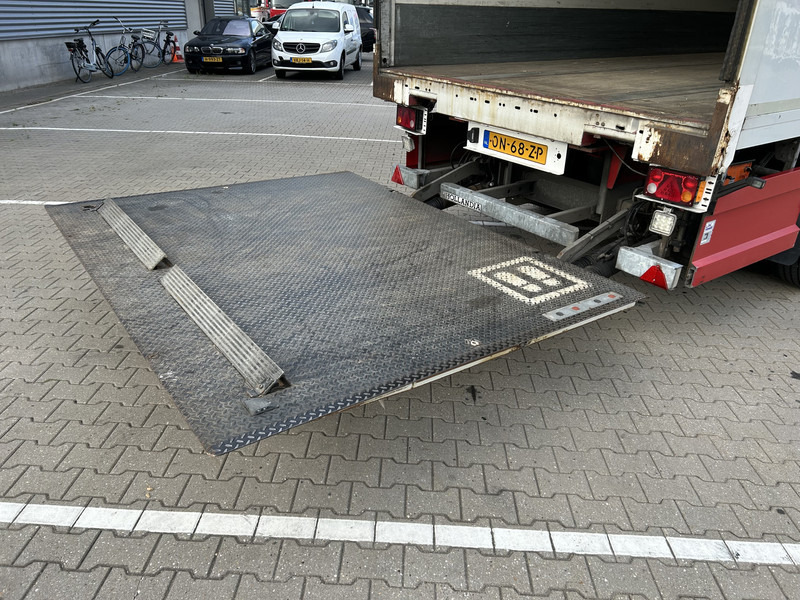 Groenewegen Jumbo / City / Box / Laadklep 2500 kg / APK TUV 11-26 - Semi-reboque furgão: foto 5 Groenewegen Jumbo / City / Box / Laadklep 2500 kg / APK TUV 11-26 - Semi-reboque furgão: foto 5