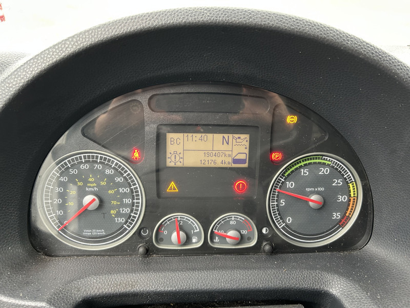 Iveco EuroCargo 180 / Motor Problem / Blad - Blad / Manual / Box / Loadlift - Camião furgão: foto 4 Iveco EuroCargo 180 / Motor Problem / Blad - Blad / Manual / Box / Loadlift - Camião furgão: foto 4