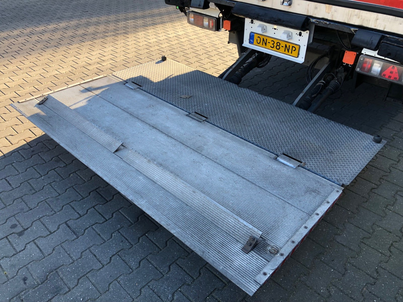 Krone Koeloplegger / Carrier Vector / Liftas / Bloemen / Laadlift / APK-TUV 11-25 - Semi-reboque frigorífico: foto 5 Krone Koeloplegger / Carrier Vector / Liftas / Bloemen / Laadlift / APK-TUV 11-25 - Semi-reboque frigorífico: foto 5