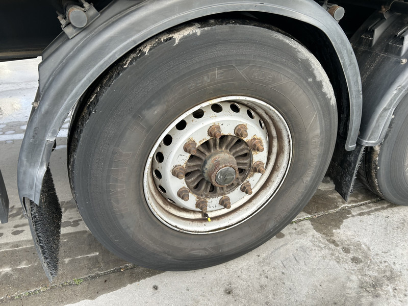 Locação financeira de Krone Profi Liner / Schuifzeil / Kooi Aap / Stuur + Liftas / APK 08-26 Krone Profi Liner / Schuifzeil / Kooi Aap / Stuur + Liftas / APK 08-26: foto 9