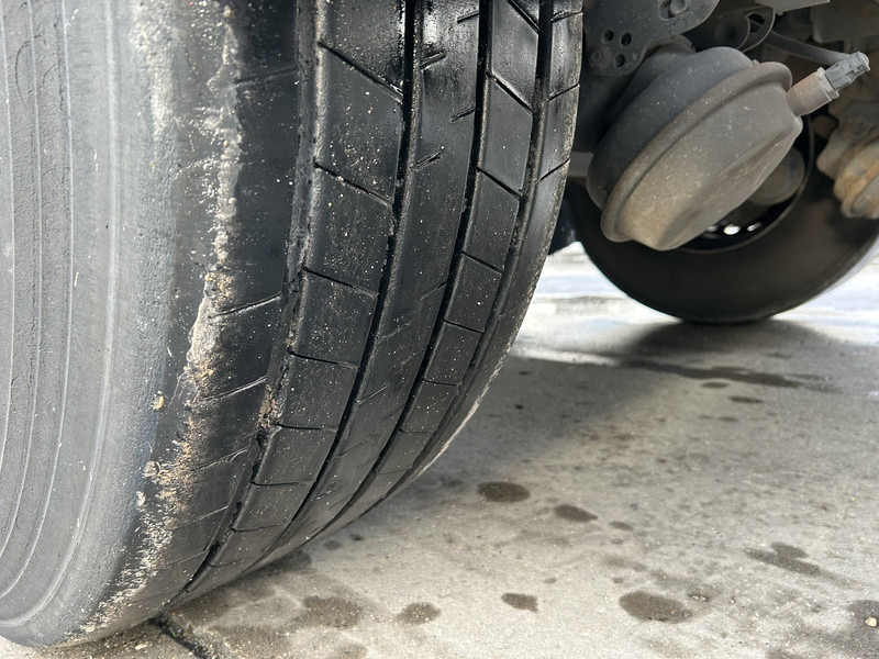 Locação financeira de Krone Profi Liner / Schuifzeil / Kooi Aap / Stuur + Liftas / APK 08-26 Krone Profi Liner / Schuifzeil / Kooi Aap / Stuur + Liftas / APK 08-26: foto 8