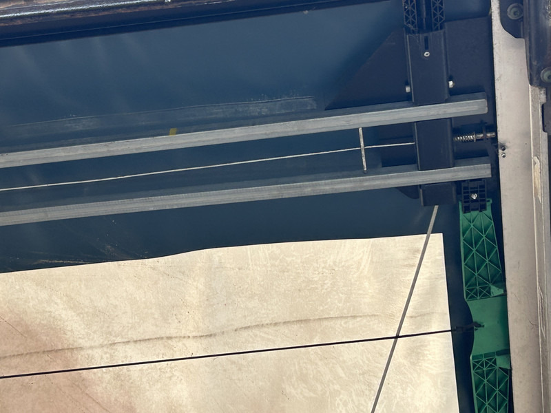 Krone Profi Liner / Schuifzeil / Kooi Aap / Stuur + Liftas / APK 08-26 - Semi-reboque de lona: foto 4 Krone Profi Liner / Schuifzeil / Kooi Aap / Stuur + Liftas / APK 08-26 - Semi-reboque de lona: foto 4