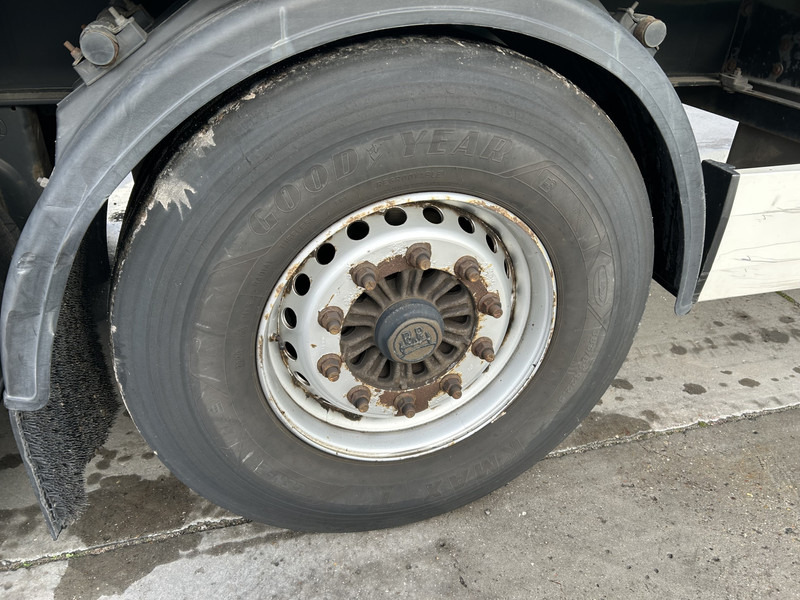 Locação financeira de Krone Profi Liner / Schuifzeil / Kooi Aap / Stuur + Liftas / APK 08-26 Krone Profi Liner / Schuifzeil / Kooi Aap / Stuur + Liftas / APK 08-26: foto 7