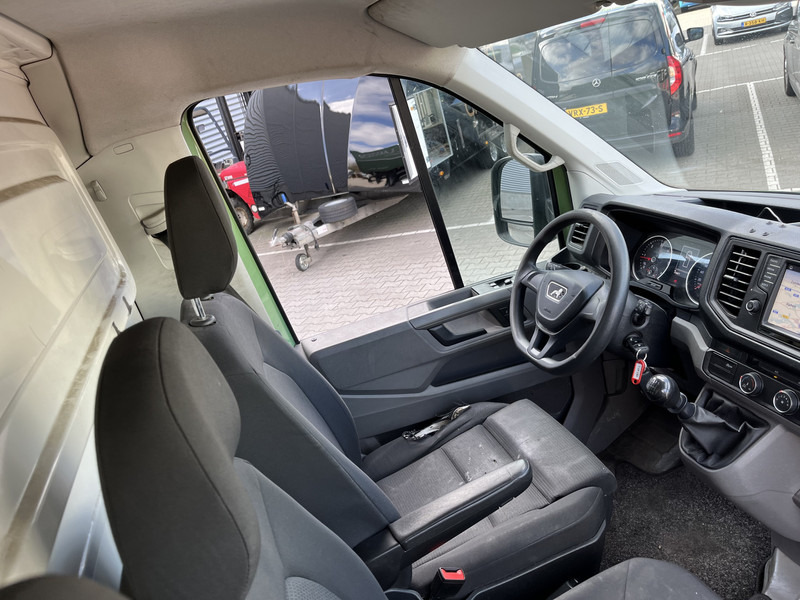 MAN TGE 3.180 Euro 6 / Navi / Cruise / Box / Loadlift / APK TUV 09-25 - Carrinha de contentor: foto 3 MAN TGE 3.180 Euro 6 / Navi / Cruise / Box / Loadlift / APK TUV 09-25 - Carrinha de contentor: foto 3