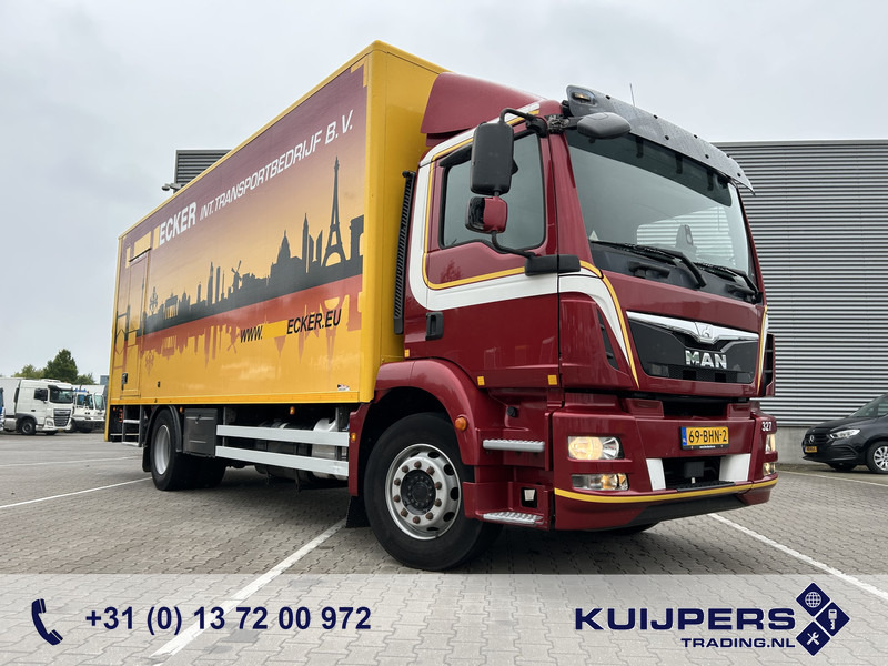 MAN TGM 18.250 Euro 6 / 18 Ton / 688 dkm / Box / Loadlift / APK TUV 08-25 - Camião furgão: foto 1 MAN TGM 18.250 Euro 6 / 18 Ton / 688 dkm / Box / Loadlift / APK TUV 08-25 - Camião furgão: foto 1