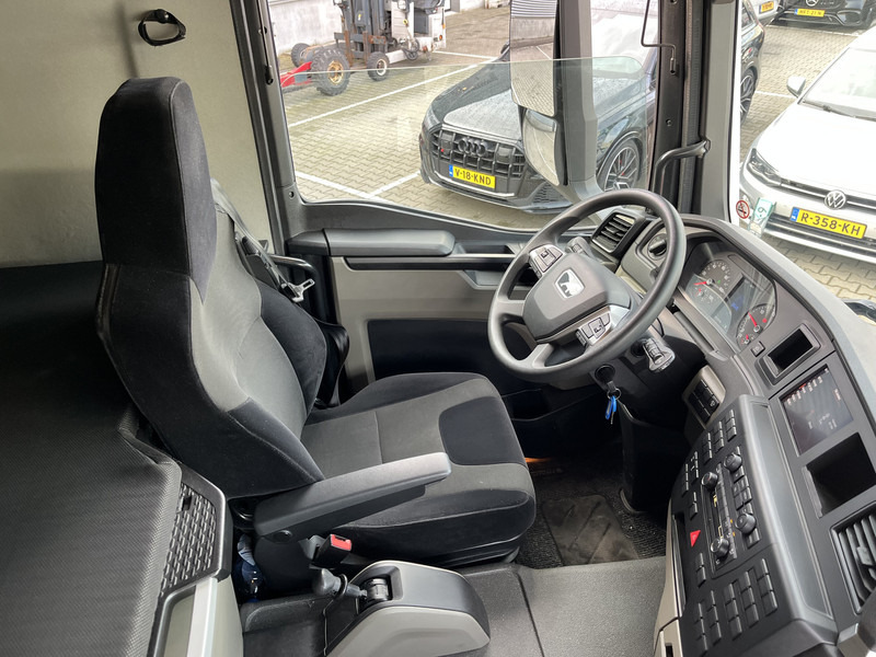 MAN TGM 18.250 TN / 18 Ton / 2023 / Box 7.5 mtr / Laadklep 2000 kg - Camião furgão: foto 3 MAN TGM 18.250 TN / 18 Ton / 2023 / Box 7.5 mtr / Laadklep 2000 kg - Camião furgão: foto 3