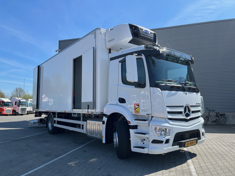 Camião frigorífico Mercedes-Benz Actros 2124 MULTITEMP / Carrier Koeler / Alleen Te Huur -> 013-7200971: foto 15 Camião frigorífico Mercedes-Benz Actros 2124 MULTITEMP / Carrier Koeler / Alleen Te Huur -> 013-7200971: foto 15