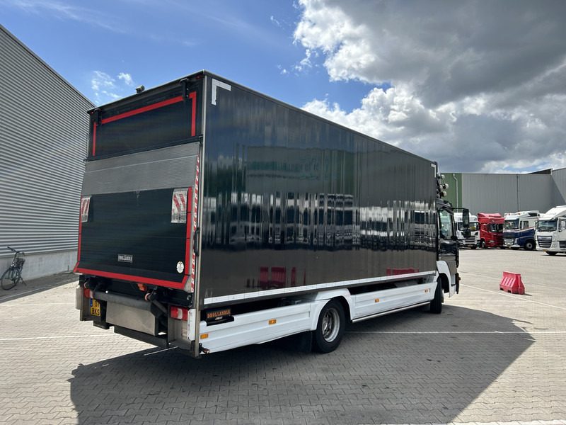 Mercedes-Benz Atego 818 / 8 Ton / 676 dkm / Box / Laadklep / APK TUV 03-26 - Camião furgão: foto 2 Mercedes-Benz Atego 818 / 8 Ton / 676 dkm / Box / Laadklep / APK TUV 03-26 - Camião furgão: foto 2