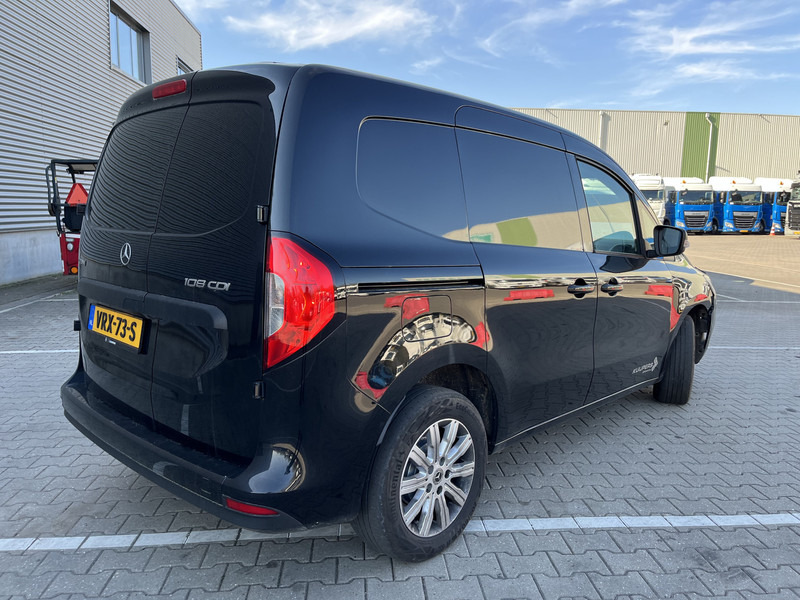 Mercedes-Benz Citan 108 CDI Pro / Schade - Unfall - Accident / 63 dkm / APK TUV 09-25 - Furgão compacto: foto 2 Mercedes-Benz Citan 108 CDI Pro / Schade - Unfall - Accident / 63 dkm / APK TUV 09-25 - Furgão compacto: foto 2
