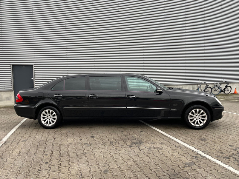 Mercedes-Benz E-Klasse / Limousine / 240 Avantgarde / 4-Matic / 8-pers / APK/TUV 09-2026 / - Sedan: foto 2 Mercedes-Benz E-Klasse / Limousine / 240 Avantgarde / 4-Matic / 8-pers / APK/TUV 09-2026 / - Sedan: foto 2