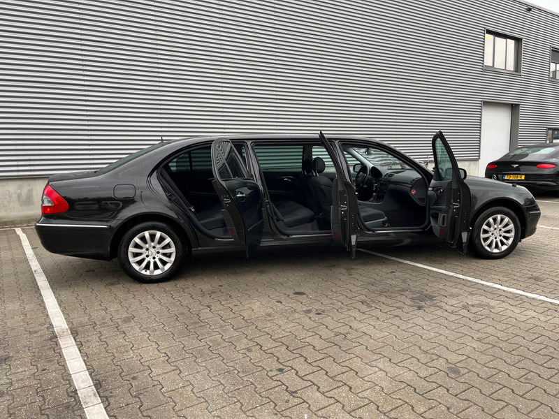Mercedes-Benz E-Klasse / Limousine / 240 Avantgarde / 4-Matic / 8-pers / APK/TUV 09-2026 - Sedan: foto 3 Mercedes-Benz E-Klasse / Limousine / 240 Avantgarde / 4-Matic / 8-pers / APK/TUV 09-2026 - Sedan: foto 3